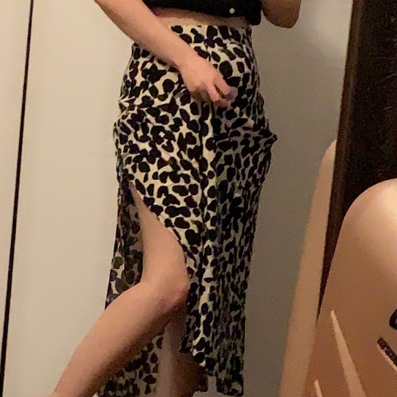 midi skirt - Picture 1 of 4